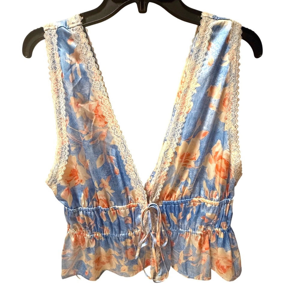 WAYF Beatrix Lace Trim Sleeveless Crop Peplum Top Blue Floral Roses Size XL